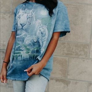 Vintage Liquid Blue shirt!